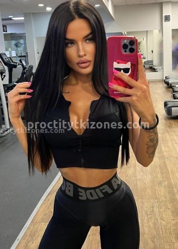 Нелли, Г. Боровичи